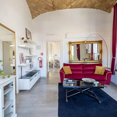 The Grand View Lux Vatican Suite-3